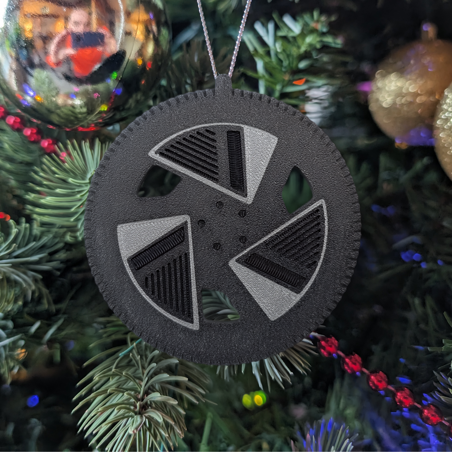 Ioniq 5 Christmas Ornament