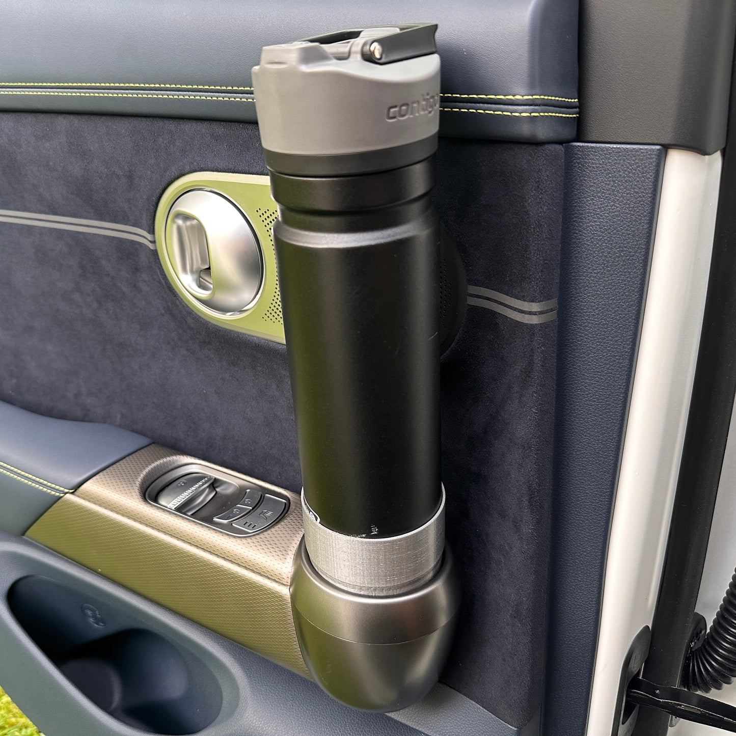 GV60 Rear Door Cup Holder Expander