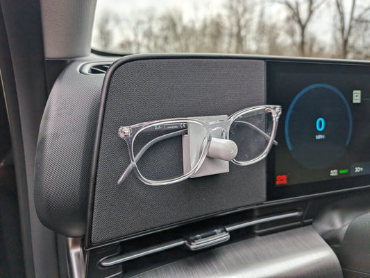 Kona / Tucson / Santa Fe / Sontata / Santa Cruz Magnetic Glasses Holder