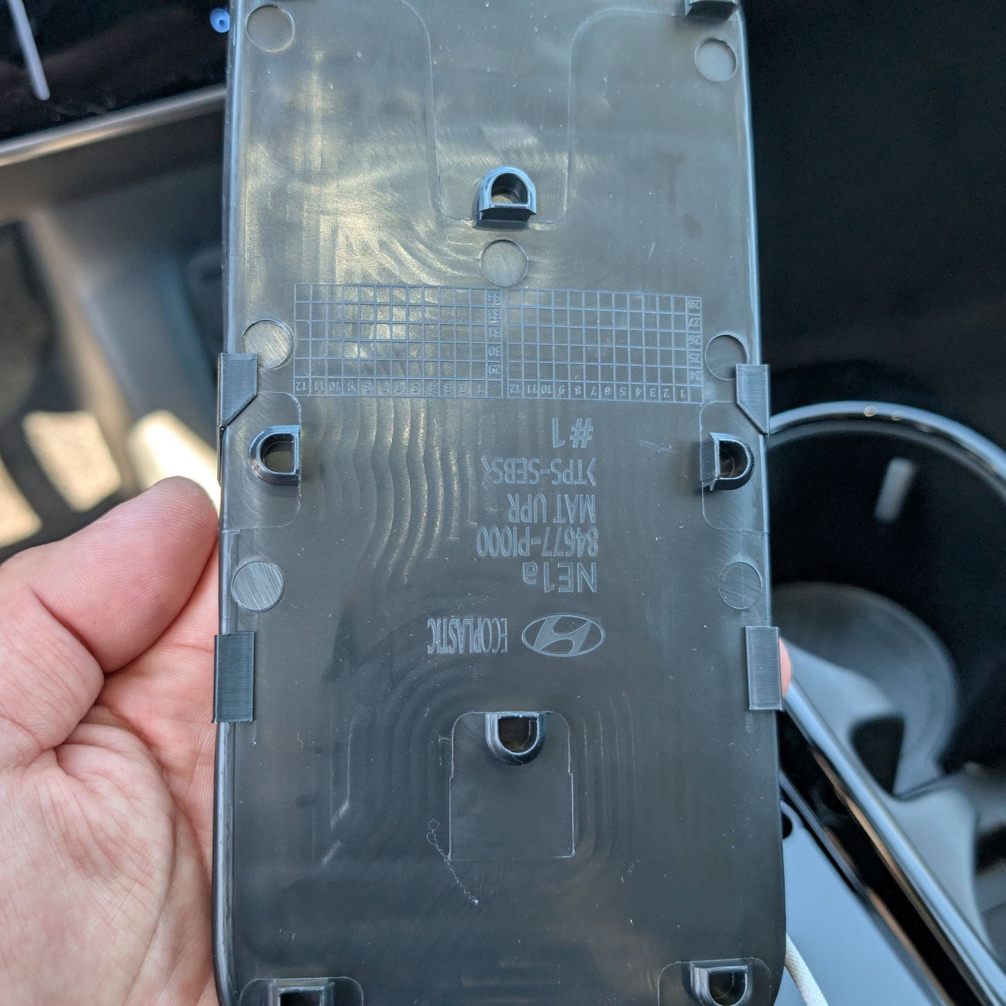 2025+ Ioniq 5 SE MagSafe Wireless Charger