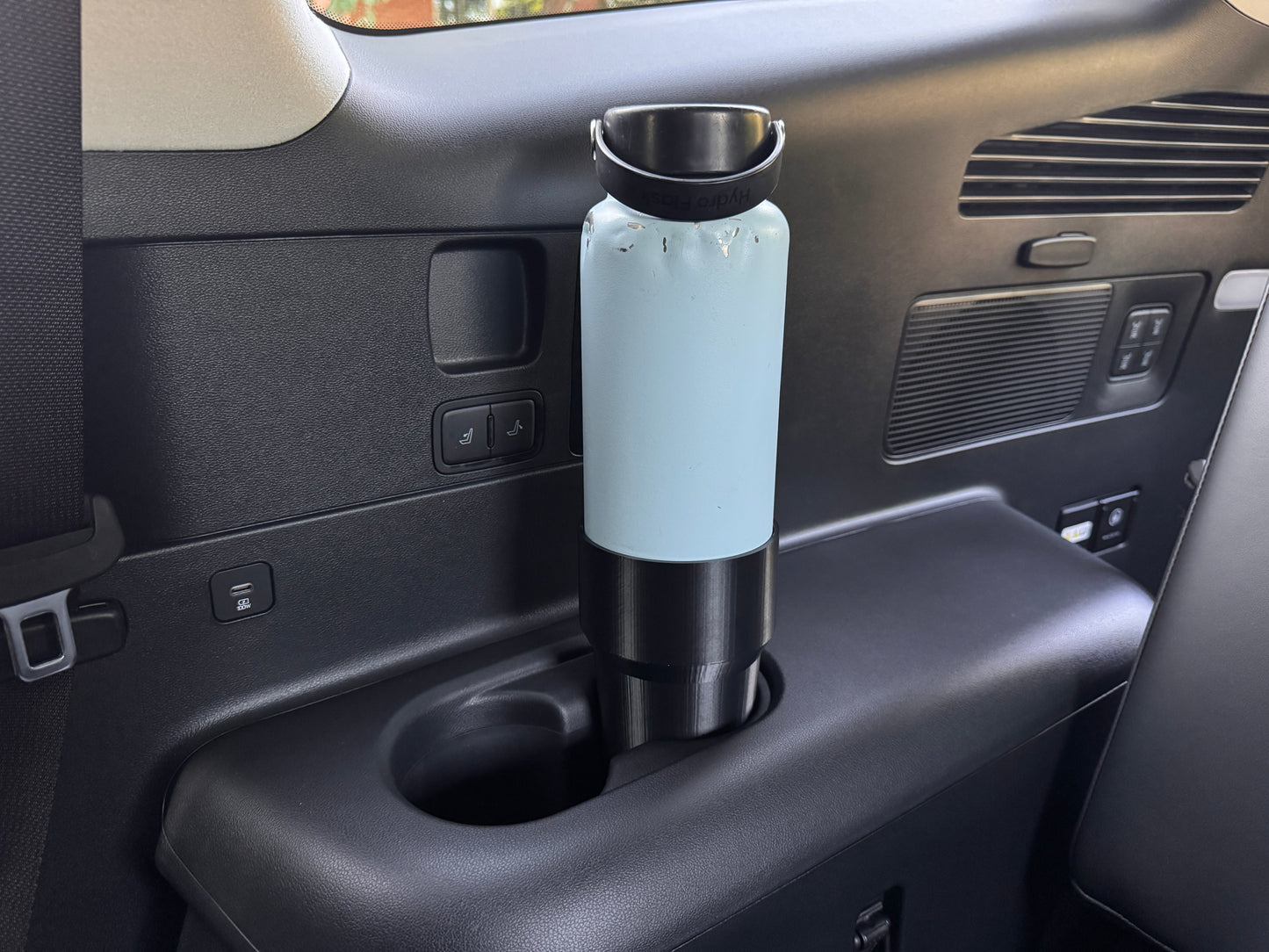 Ioniq 9 2nd/3rd Row Cup Holder Expander
