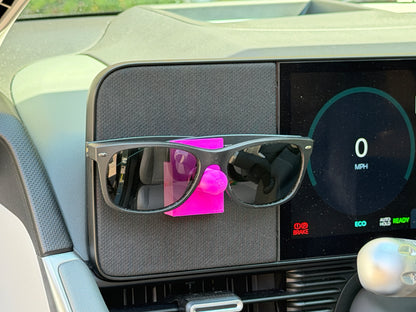 Ioniq 5 Magnetic Glasses Holder
