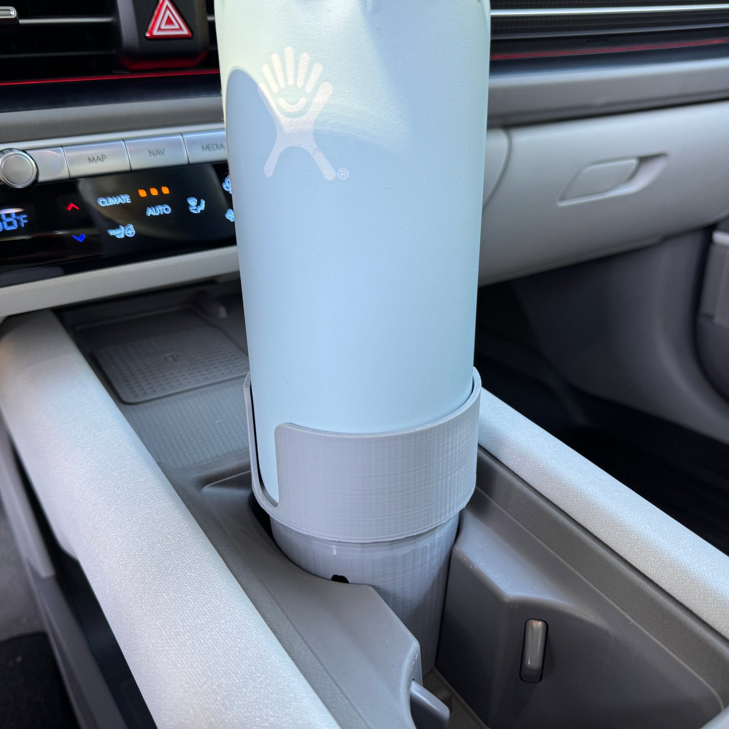 Ioniq 6 Front Cupholder Enlarger