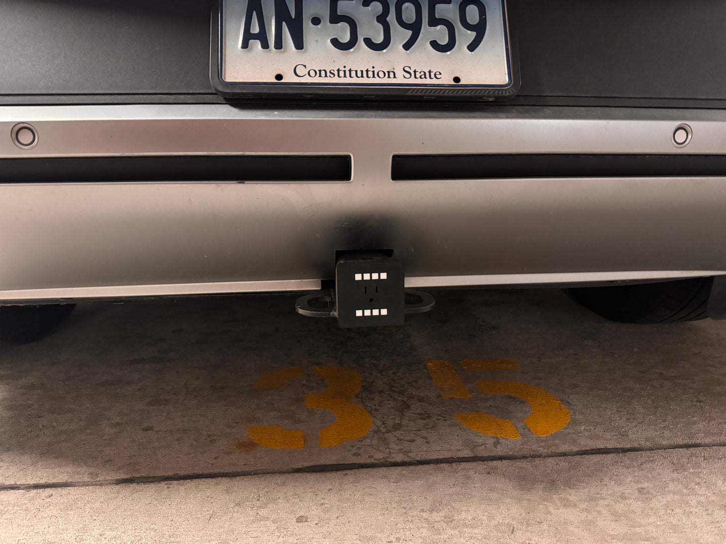 2" Trailer Hitch Electrical Outlet Cover
