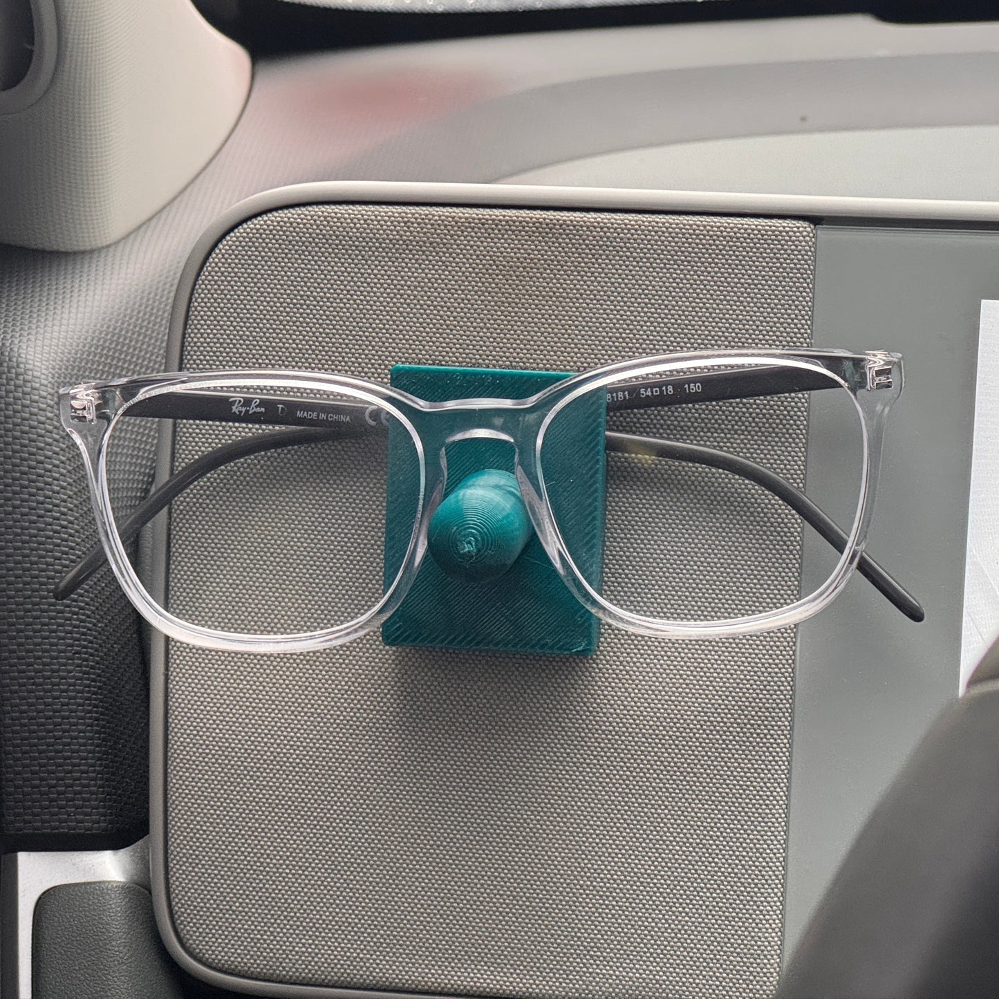 Ioniq 5 Magnetic Glasses Holder