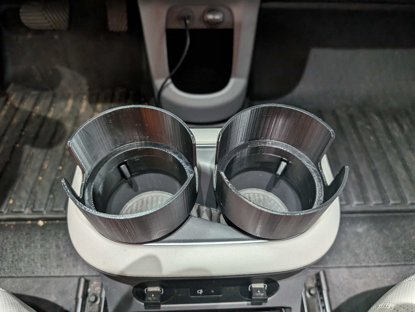 Ioniq 5 Front Cup Holder Expander