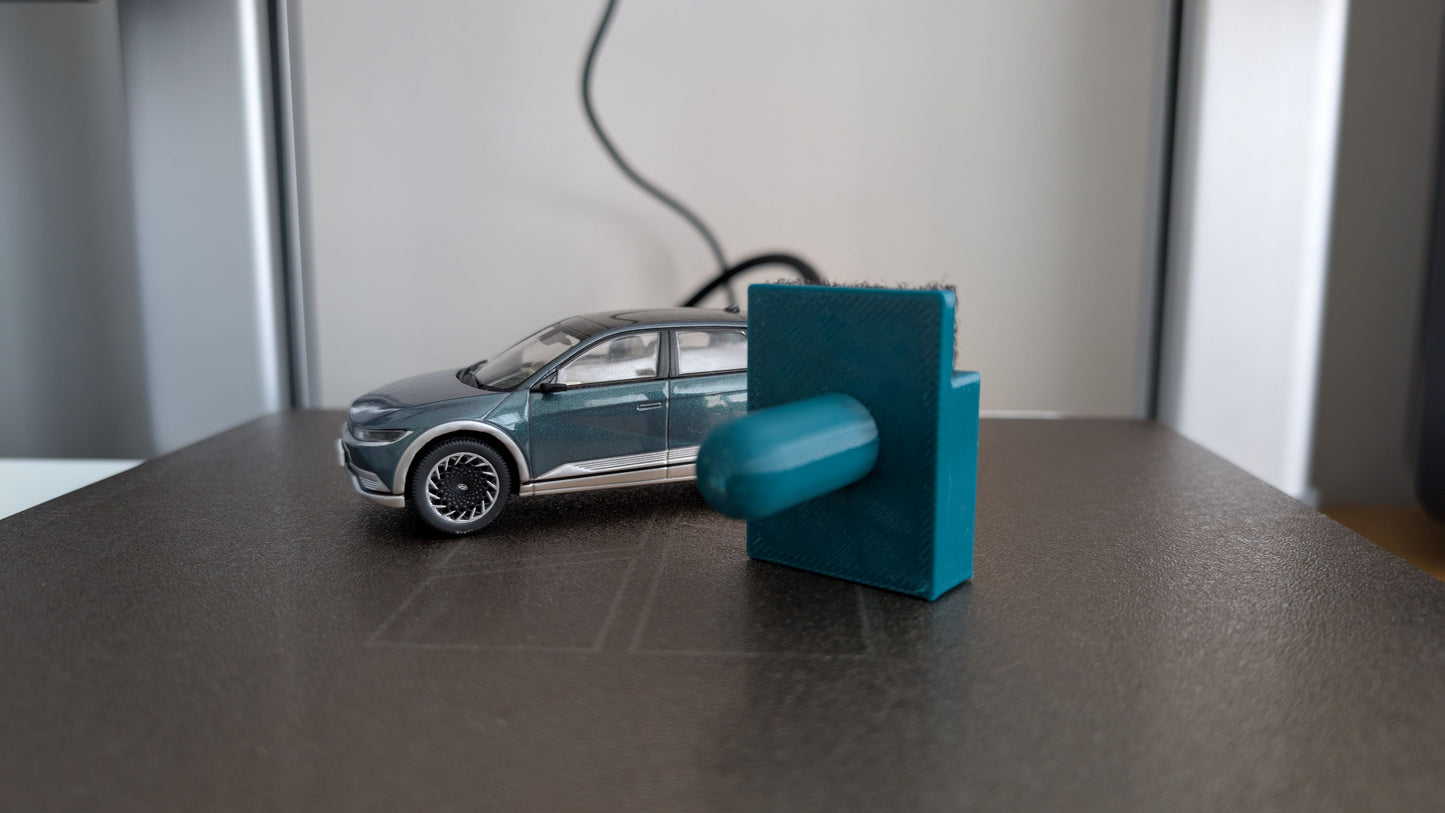Ioniq 5 Magnetic Glasses Holder