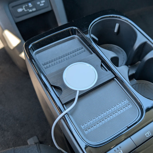 2025 Ioniq 5 SE MagSafe Wireless Charger