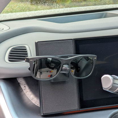 Ioniq 9 Magnetic Glasses Holder
