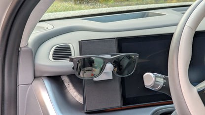 Ioniq 9 Magnetic Glasses Holder